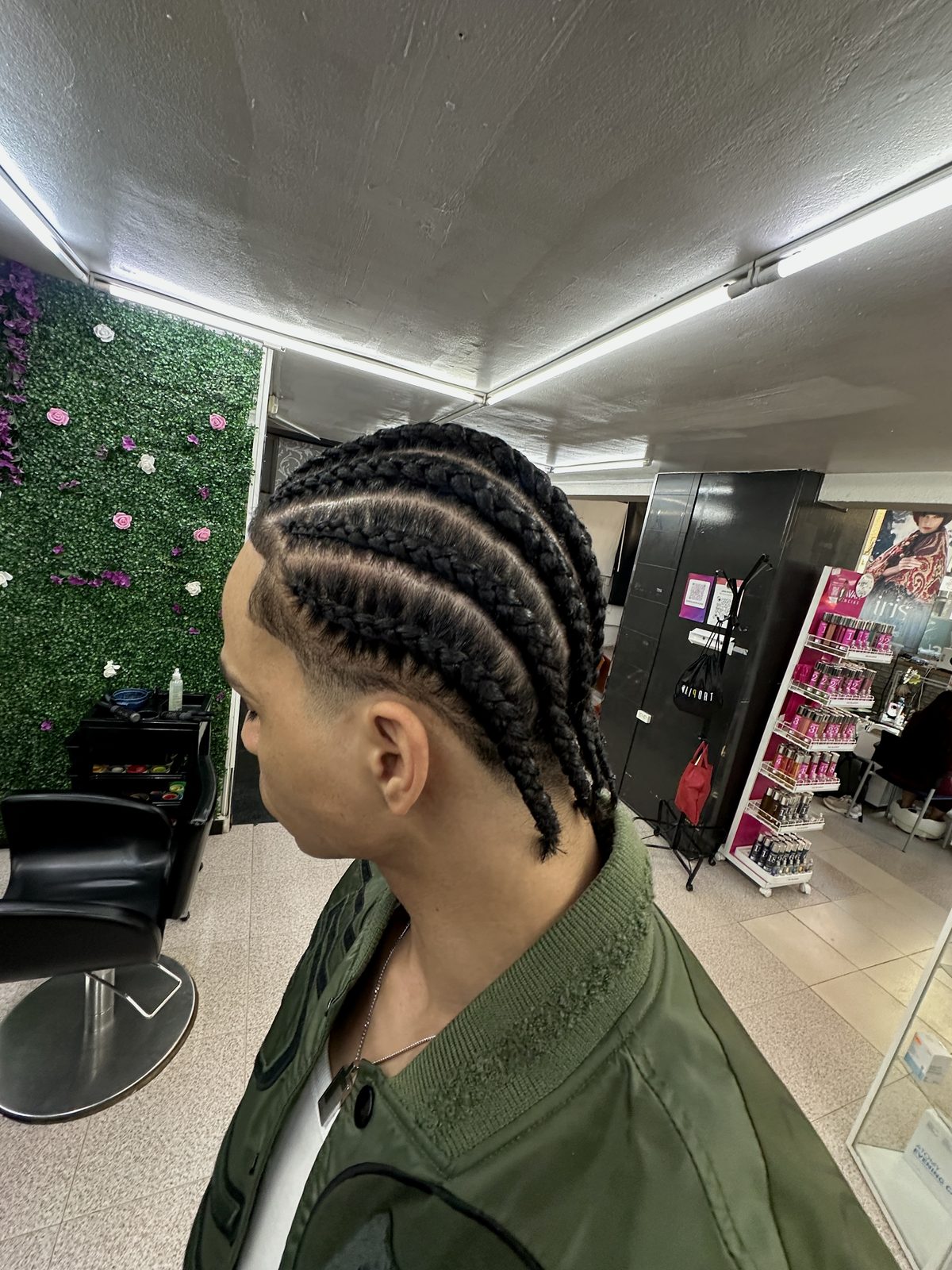 Trenzas africanas realizadas en el salón Jenny de la Cruz Peluqueros Madrid