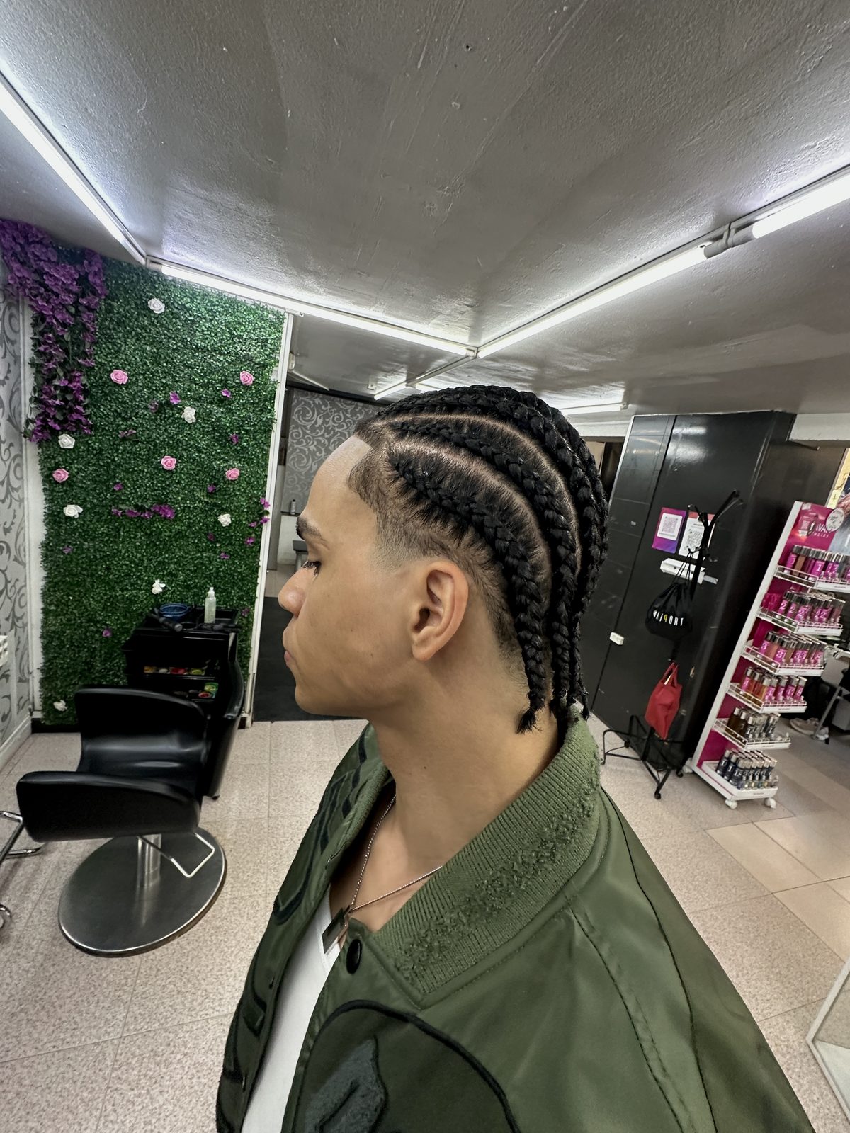 Trenzas africanas realizadas en el salón Jenny de la Cruz Peluqueros Madrid